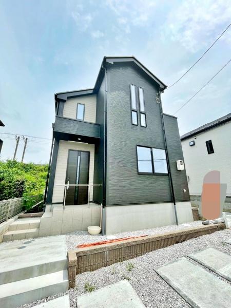 東京都八王子市石川町の新築一戸建ての現地外観写真