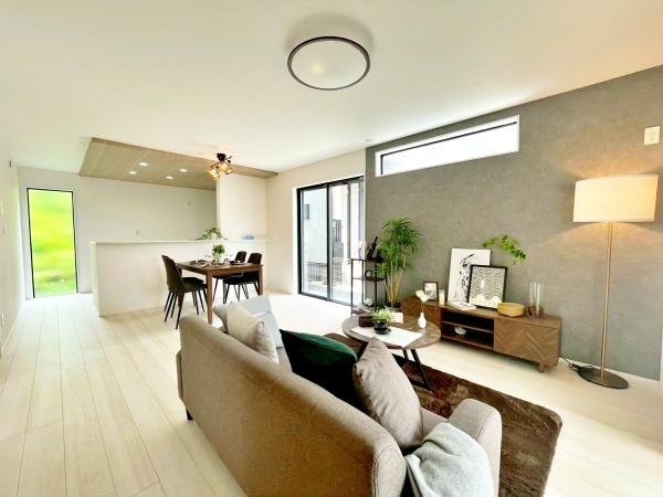 東京都八王子市石川町の新築一戸建てのリビング