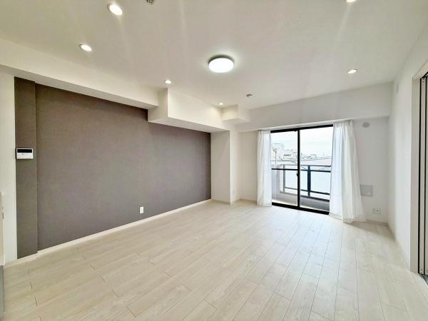 �����s���n�敽�a��4���ڂ̒��Ã}���V�����̃��r���O