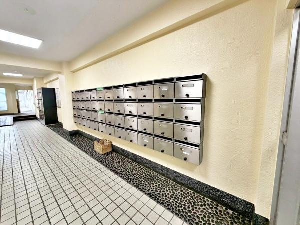 �����s�����搼���k1���ڂ̒��Ã}���V�����̃G���g�����X