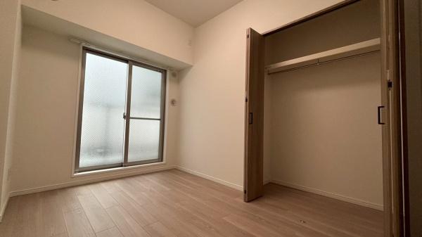 �����s�����q�s���R���̒��Ã}���V�����̗m��