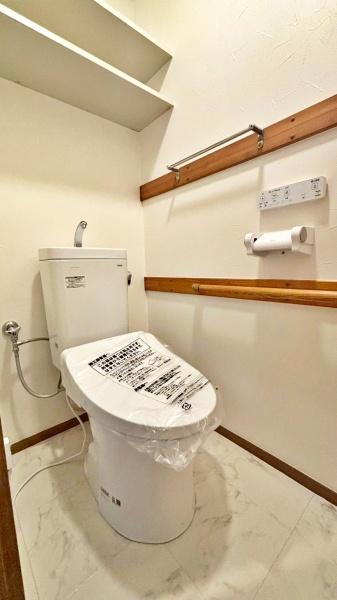 �����s�����q�s�{���̒��Ã}���V�����̃g�C��