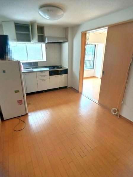 東京都杉並区荻窪3丁目の中古マンションのリビング