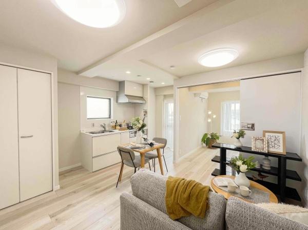 東京都杉並区西荻南1丁目の中古マンションのリビング