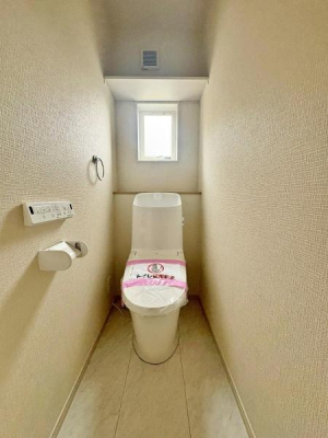 sqsFÖؒ̐VzˌẴgC