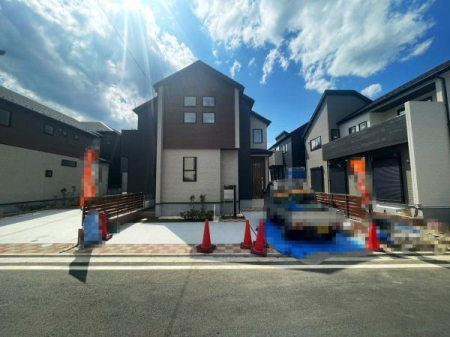 東京都八王子市石川町の新築一戸建ての現地外観写真