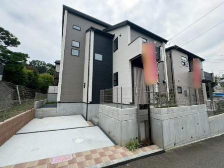 sqsUc4ڂ̐VzˌĂ̒ԏ