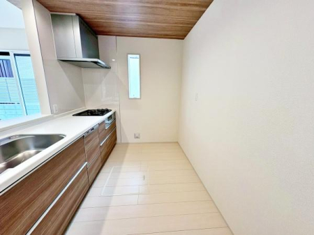 sqsUc4ڂ̐VzˌẴLb`