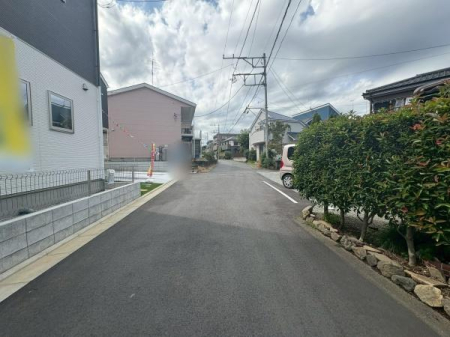 sqsْ̐VzˌĂ̑OʓH܂ތnʐ^