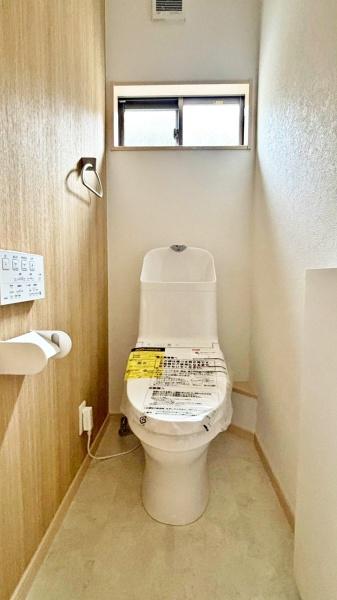 �����s�����q�s��J���̒��È�ˌ��Ẵg�C��