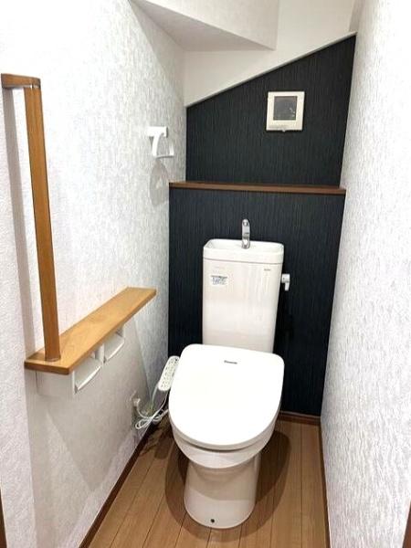 �����s�����q�s���c���̒��È�ˌ��Ẵg�C��
