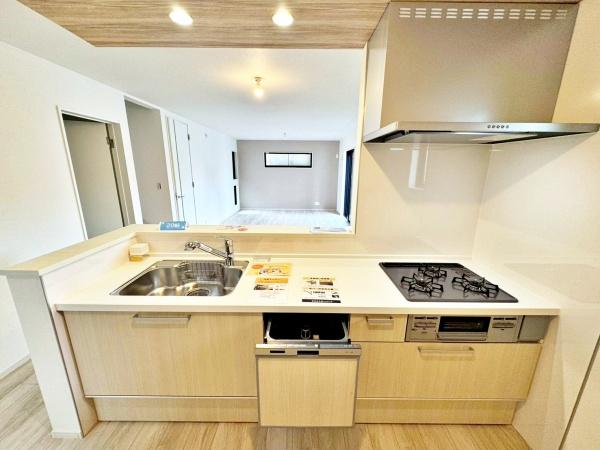 �����s�����q�s���c���̐V�z��ˌ��ẴL�b�`��