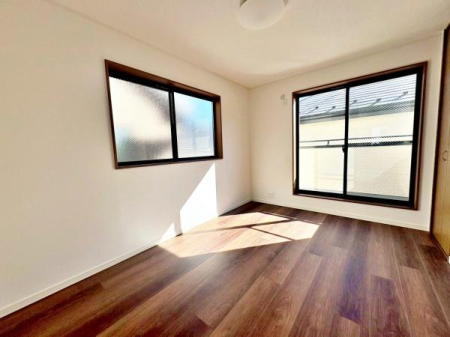 �����s�����q�s�k�쒬�̒��È�ˌ��Ă̗m��