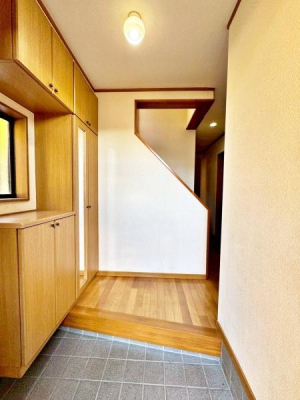 �����s�����q�s������̒��È�ˌ��Ă̌���