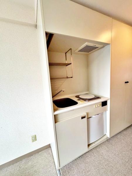 東京都八王子市暁町1丁目の中古マンションのキッチン