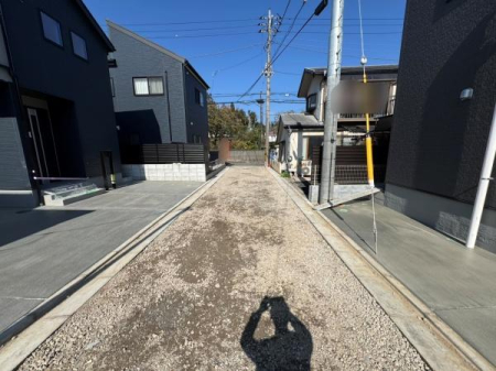 sqs̐VzˌĂ̑OʓH܂ތnʐ^