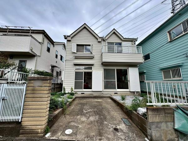 東京都八王子市石川町の中古一戸建ての現地外観写真