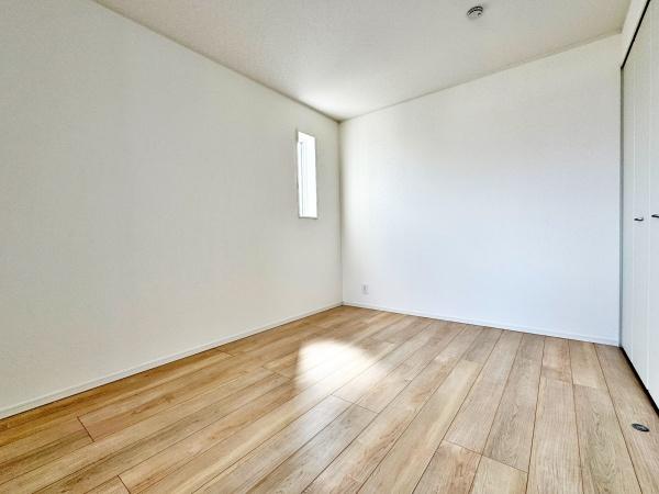 �����s�����q�s������̐V�z��ˌ��Ă̗m��