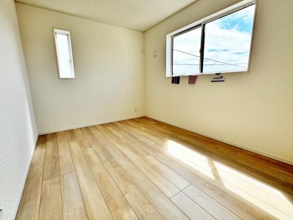 �����s�����q�s������̐V�z��ˌ��Ă̗m��