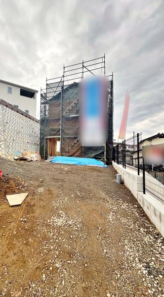 �����s�����q�s������̐V�z��ˌ��Ă̌��n�O�ώʐ^