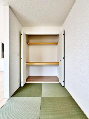 �����s�����q�s������̐V�z��ˌ��Ă̘a��