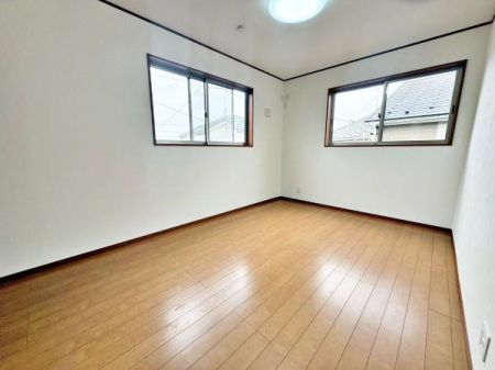 �����s�����q�s������̒��È�ˌ��Ă̗m��