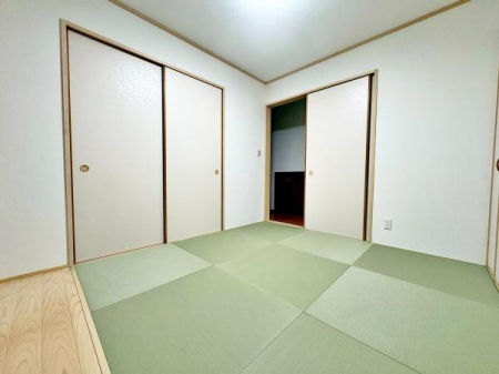 �����s�����q�s������̒��È�ˌ��Ă̘a��