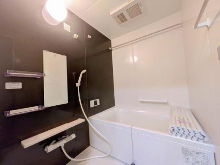 �����s�����q�s�U�c��5���ڂ̒��Ã}���V�����̗���