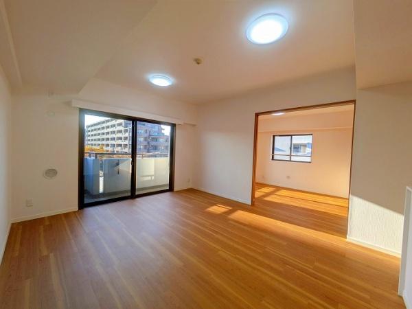 �����s�����q�s�U�c��5���ڂ̒��Ã}���V�����̃��r���O