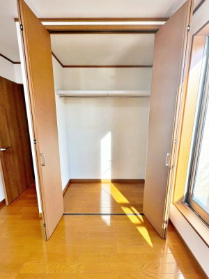 �����s�����q�s���q���̒��È�ˌ��Ă̎��[