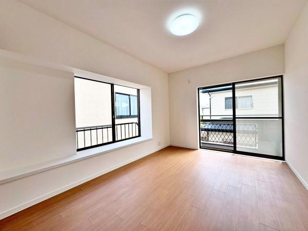 �����s�����q�s�l�J���̒��È�ˌ��Ă̗m��