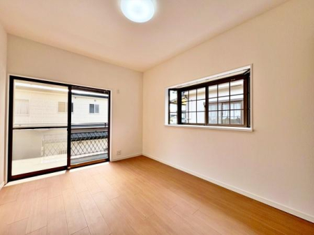 �����s�����q�s�l�J���̒��È�ˌ��Ă̗m��