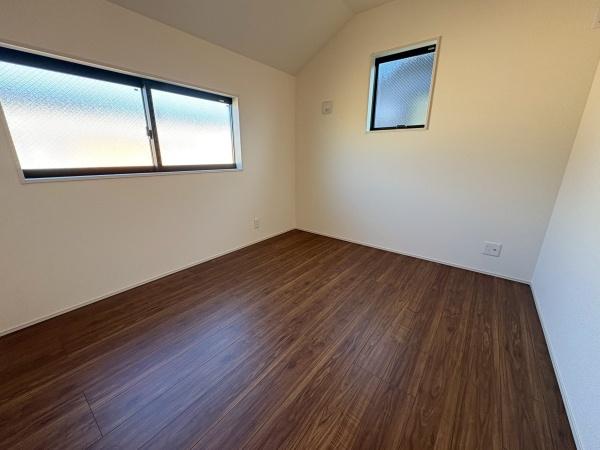 �����s�����q�s��J���̐V�z��ˌ��Ă̗m��