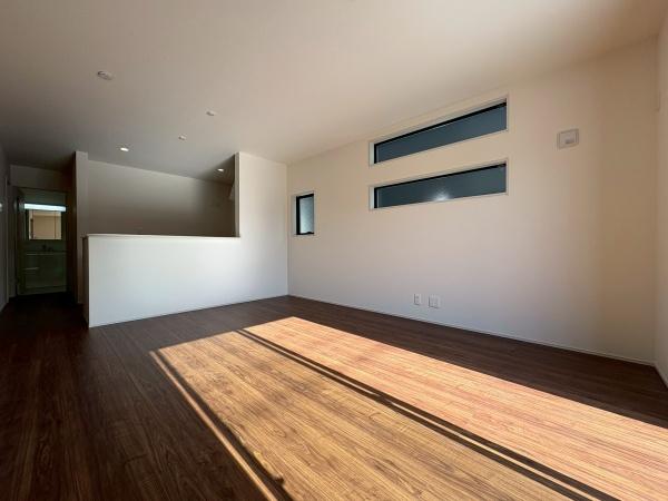 �����s�����q�s��J���̐V�z��ˌ��Ẵ��r���O