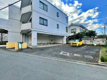 �����s�����q�s���Ԓ��̒��Ã}���V�����̉摜