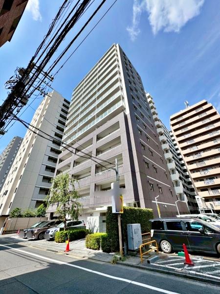 東京都八王子市八日町の中古マンションの現地外観写真