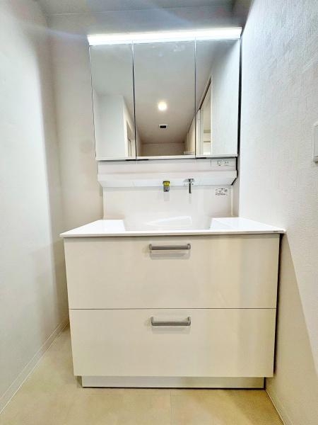 sqsk쒬̒Ã}V̐ʑEʏ