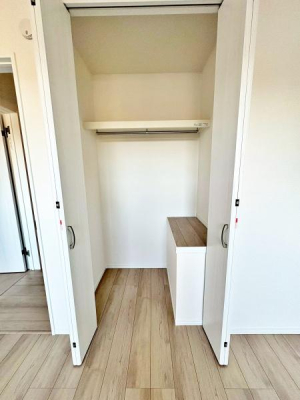 �����s�����q�s���������̐V�z��ˌ��Ă̎��[