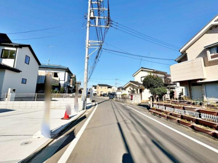 �����s�����q�s�󕪕����̐V�z��ˌ��Ă̑O�ʓ��H�܂ތ��n�ʐ^