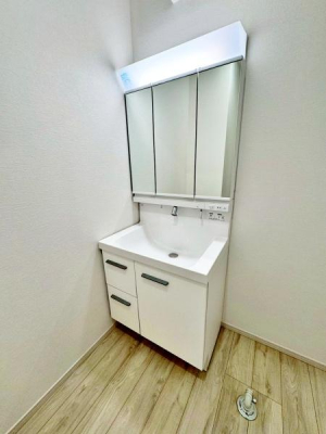 �����s�����q�s�q����1���ڂ̐V�z��ˌ��Ă̐��ʑ�E���ʏ�