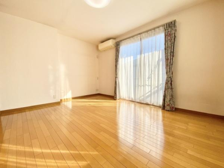 �����s�����q�s�Бq���̒��È�ˌ��Ă̗m��