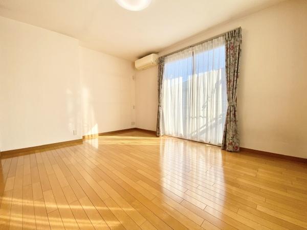 �����s�����q�s�Бq���̒��È�ˌ��Ă̗m��