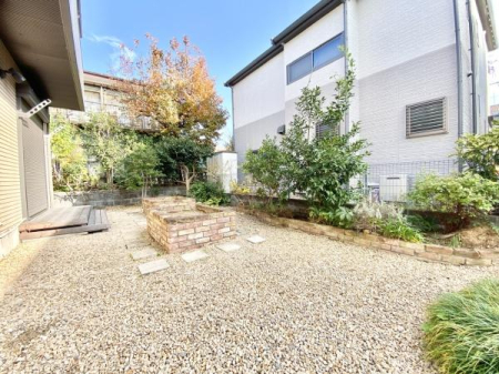 �����s�����q�s�Бq���̒��È�ˌ��Ă̒�