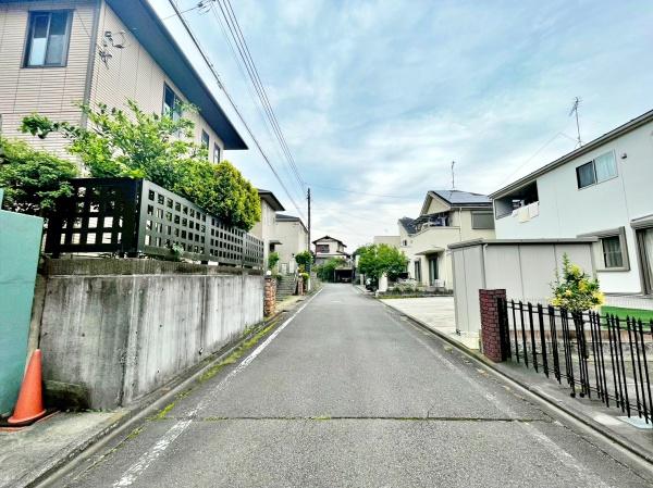 �����s�����q�s�Бq���̒��È�ˌ��Ă̑O�ʓ��H�܂ތ��n�ʐ^