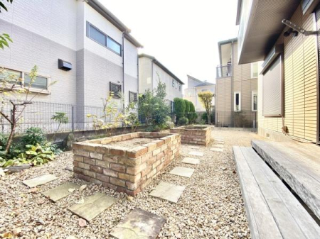 �����s�����q�s�Бq���̒��È�ˌ��Ă̒�