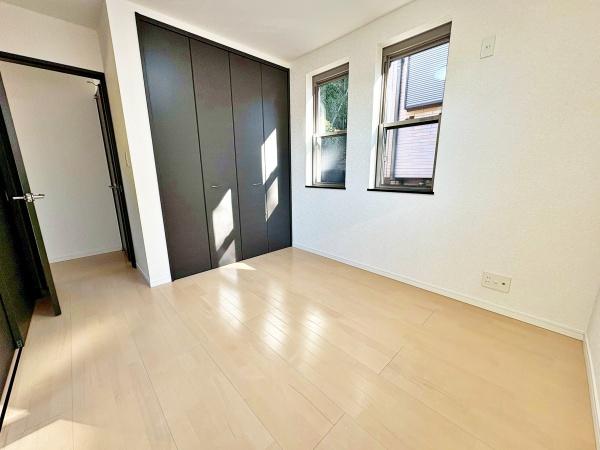 �����s�����q�s�Бq���̒��È�ˌ��Ă̗m��