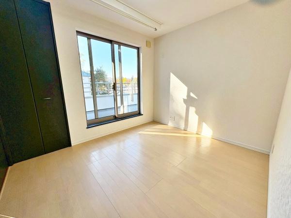 �����s�����q�s�Бq���̒��È�ˌ��Ă̗m��