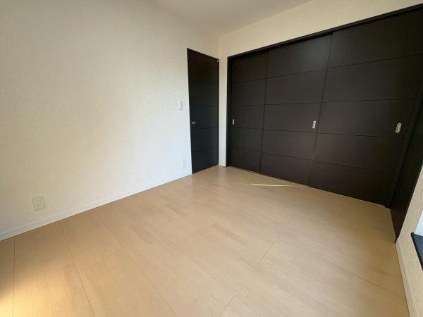 �����s�����q�s�Бq���̒��È�ˌ��Ă̗m��