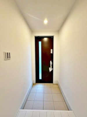 �����s�����q�s�U�c��1���ڂ̐V�z��ˌ��Ă̌���