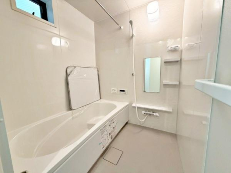 �����s�����q�s�U�c��1���ڂ̐V�z��ˌ��Ă̗���